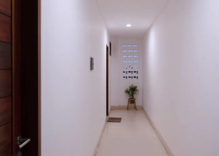 Floro Canggu By Dhananjaya Hospitality 别墅 *