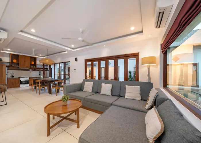别墅 Floro Canggu By Dhananjaya Hospitality *