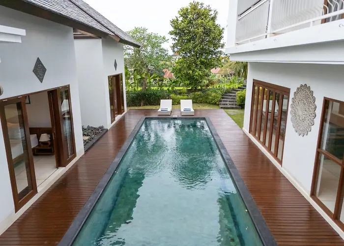 Floro Canggu By Dhananjaya Hospitality ヴィラ